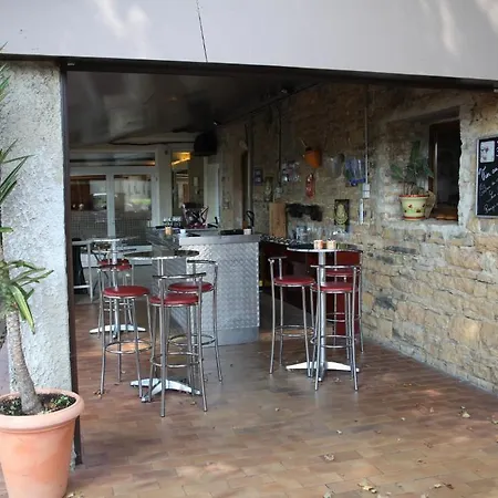 Hotel O2 Saone 2*