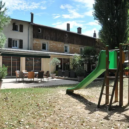 O2 Saone Hotel 2*
